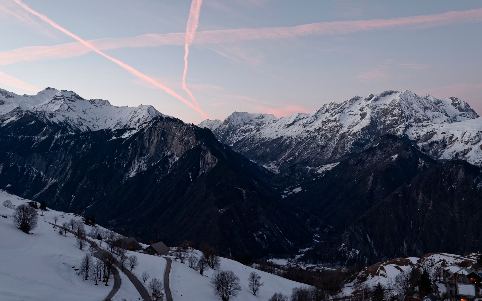 Villard Reculas (UTC+8)(Fixed) Dynamic Wallpaper Club